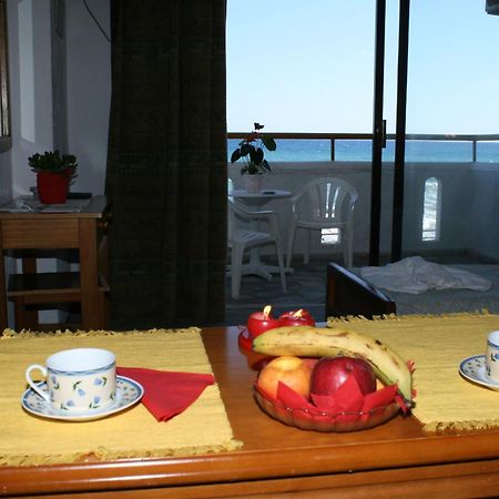 Blue Bay Apartments Hersonissos  Zewnętrze zdjęcie