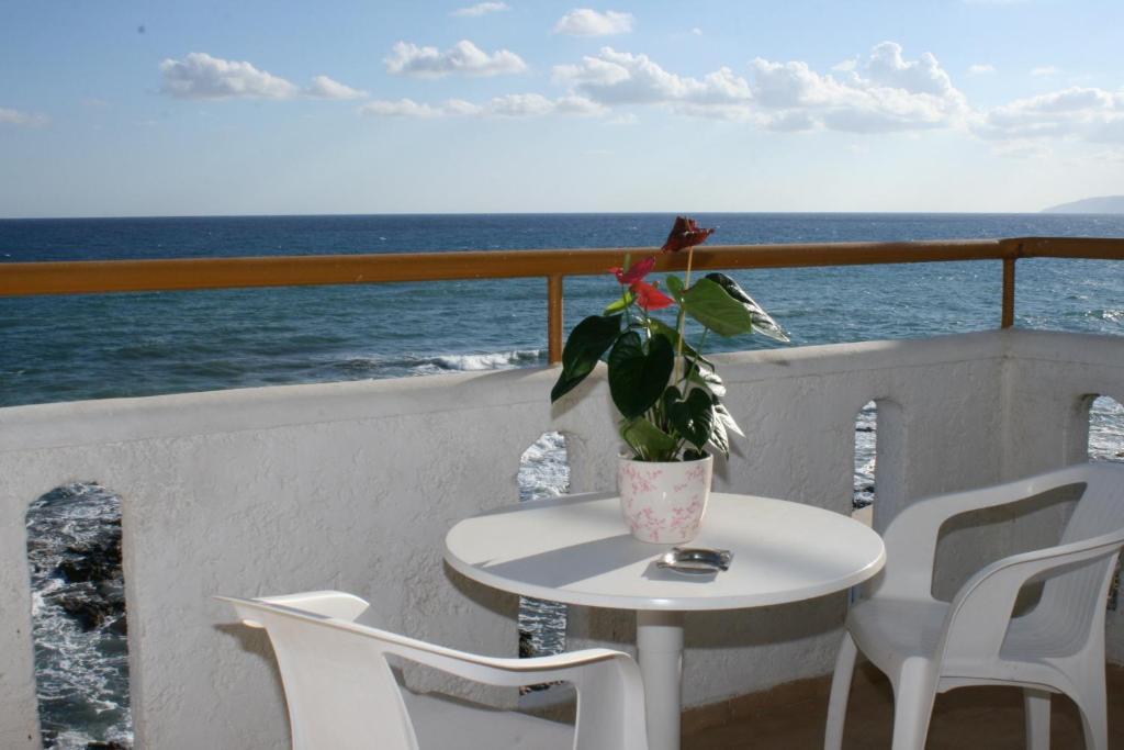 Blue Bay Apartments Hersonissos  Pokój zdjęcie