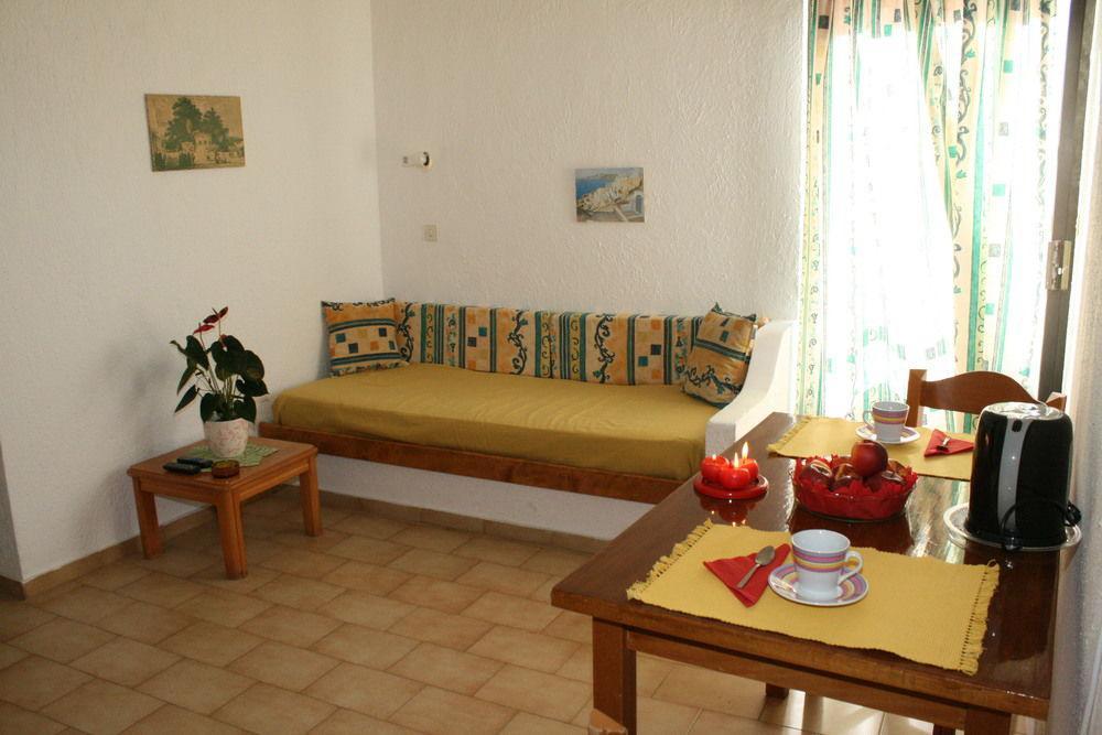 Blue Bay Apartments Hersonissos  Zewnętrze zdjęcie